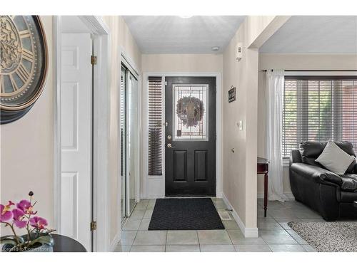 50 Eaglewood Drive, Hamilton, ON - Indoor Photo Showing Other Room