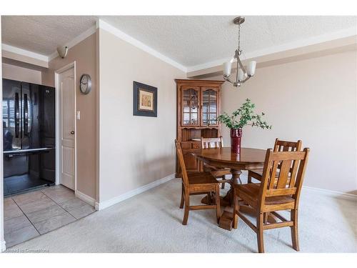 804-120 Duke Street, Hamilton, ON - Indoor Photo Showing Dining Room