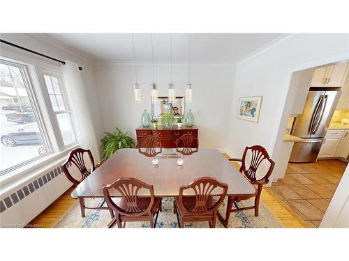 69 Edgar Street, Welland, ON - Indoor Photo Showing Dining Room