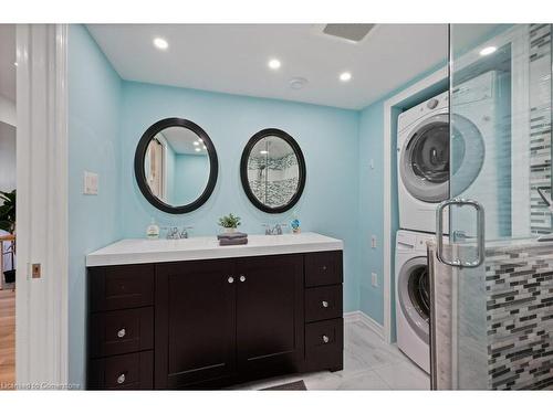 830 Mohawk Road E, Hamilton, ON - Indoor Photo Showing Laundry Room