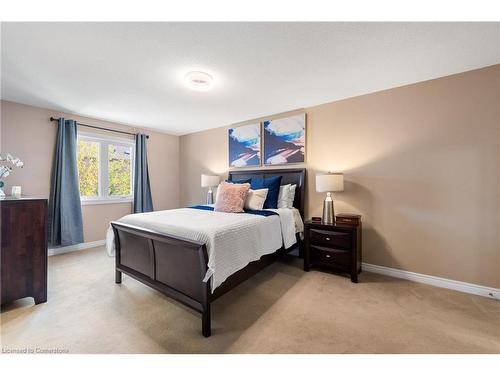 220 Lauderdale Drive, Vaughan, ON - Indoor Photo Showing Bedroom