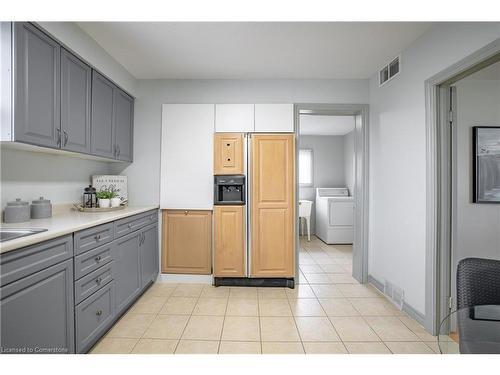 248 Fruitland Road, Stoney Creek, ON - Indoor Photo Showing Kitchen