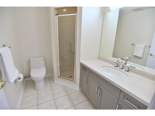 603-60 Old Mill Road, Oakville, ON - Indoor Photo Showing Bathroom