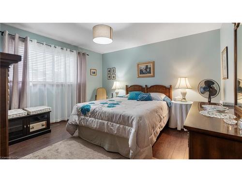 1 Virginia Avenue, Simcoe, ON - Indoor Photo Showing Bedroom