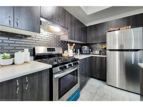 52-520 Grey Street, Brantford, ON - Indoor Photo Showing Kitchen With Stainless Steel Kitchen With Upgraded Kitchen