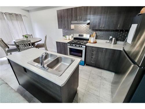 52-520 Grey Street, Brantford, ON - Indoor Photo Showing Kitchen With Stainless Steel Kitchen With Double Sink