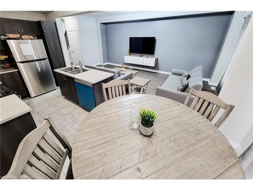 52-520 Grey Street, Brantford, ON - Indoor Photo Showing Dining Room