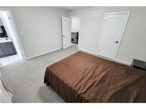 52-520 Grey Street, Brantford, ON - Indoor Photo Showing Other Room