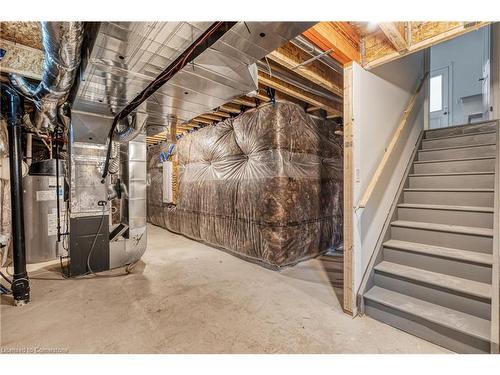 8 Daisy Street, Midhurst, ON - Indoor Photo Showing Basement