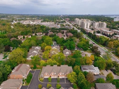 24-289 Plains Road W, Burlington, ON - Outdoor With View