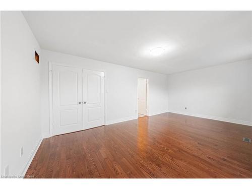 494 Dicenzo Drive, Hamilton, ON - Indoor Photo Showing Other Room