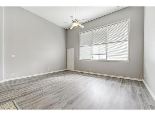 214-111 Grey Street, Brantford, ON - Indoor Photo Showing Other Room