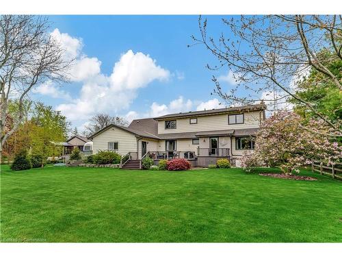 685 Robson Road, Waterdown, ON - Outdoor With Deck Patio Veranda