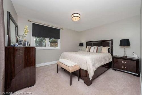 1523 Rusholme Crescent, Burlington, ON - Indoor Photo Showing Bedroom