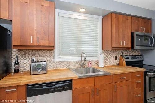 1523 Rusholme Crescent, Burlington, ON - Indoor Photo Showing Kitchen