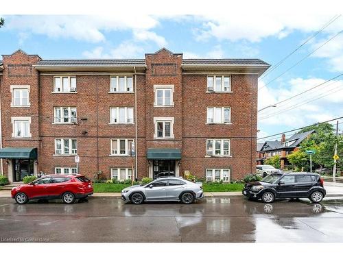 9-2 Vineland Avenue, Hamilton, ON - Outdoor