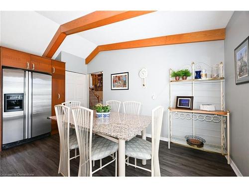 38 Lakegate Drive, Stoney Creek, ON - Indoor Photo Showing Dining Room