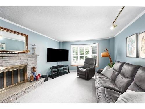 38 Lakegate Drive, Stoney Creek, ON - Indoor Photo Showing Living Room With Fireplace