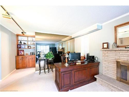 38 Lakegate Drive, Stoney Creek, ON - Indoor With Fireplace