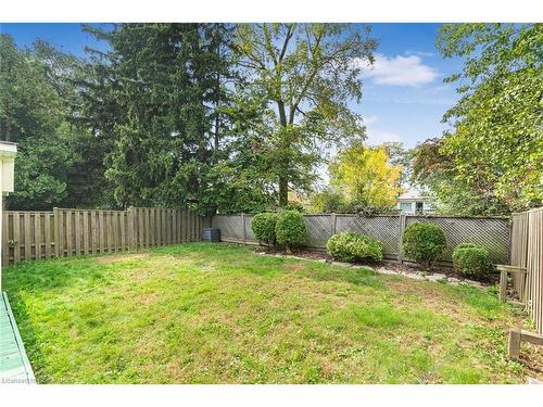 540 Upper Wentworth Street, Hamilton, ON - Outdoor With Backyard