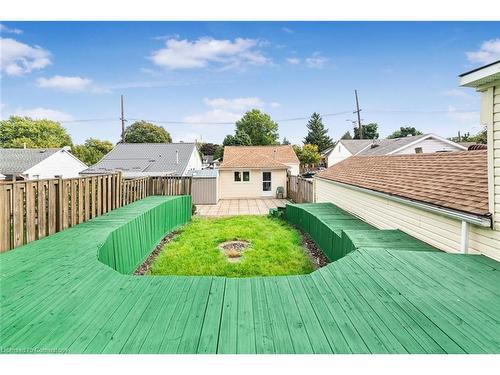 540 Upper Wentworth Street, Hamilton, ON - Outdoor With Backyard