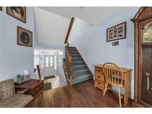 84 Frances Avenue, Stoney Creek, ON - Indoor Photo Showing Other Room