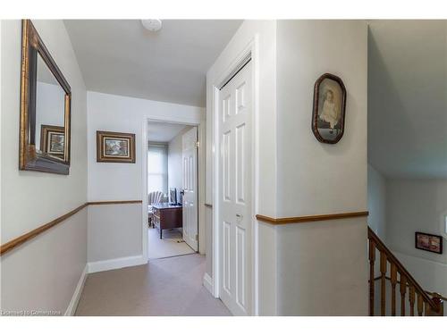 1043 Joan Drive, Burlington, ON - Indoor Photo Showing Other Room