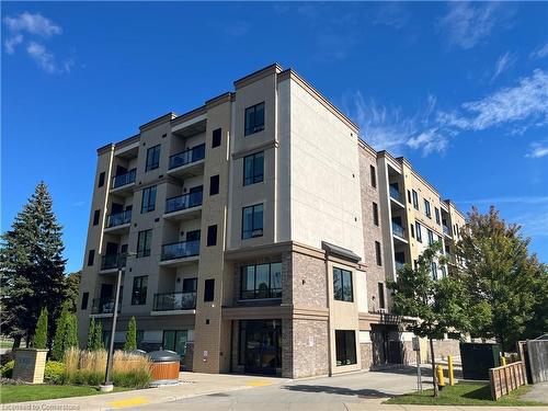 502-16 Wood Street, St. Catharines, ON - Outdoor With Balcony With Facade