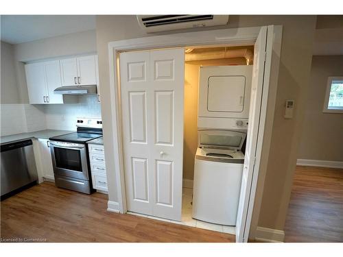 C3-540 King Street E, Hamilton, ON - Indoor Photo Showing Kitchen