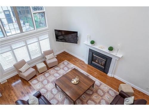 12 Cowper Court, Dundas, ON - Indoor Photo Showing Living Room With Fireplace