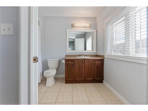 7-615 Rymal Road E, Hamilton, ON - Indoor Photo Showing Bathroom