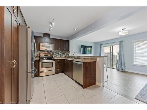 7-615 Rymal Road E, Hamilton, ON - Indoor Photo Showing Kitchen With Stainless Steel Kitchen