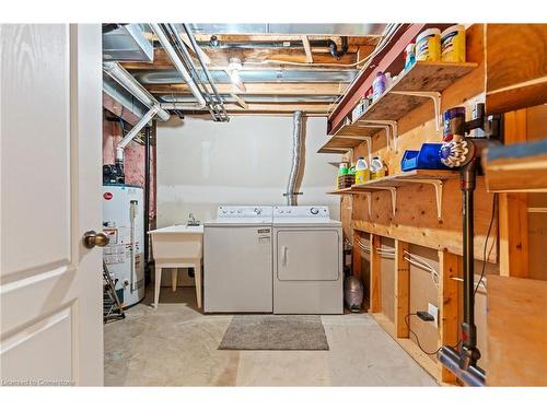 7-615 Rymal Road E, Hamilton, ON - Indoor Photo Showing Laundry Room