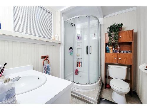 160 Davis Street, Port Colborne, ON - Indoor Photo Showing Bathroom