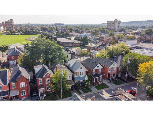 16 William Street, Hamilton, ON - Outdoor With View