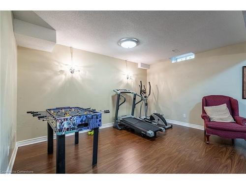 67 Golden Iris Crescent, Waterdown, ON - Indoor Photo Showing Gym Room