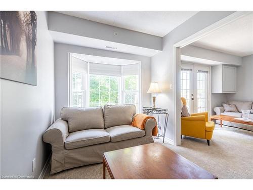 303-4003 Kilmer Drive, Burlington, ON - Indoor Photo Showing Living Room