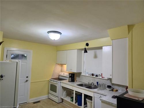 6 Uplands Avenue, Hamilton, ON - Indoor Photo Showing Kitchen With Double Sink