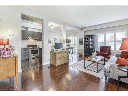 69 Myers Lane, Ancaster, ON - Indoor Photo Showing Living Room