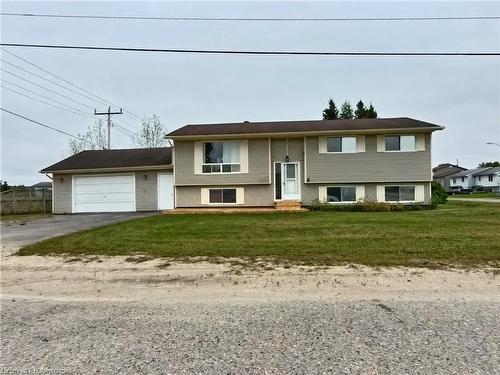 6 Deer Avenue, Manitouwadge, ON - Outdoor With Facade