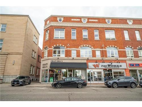 208-76 Dalhousie Street, Brantford, ON - Outdoor