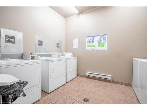 208-76 Dalhousie Street, Brantford, ON - Indoor Photo Showing Laundry Room