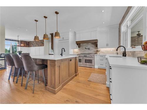 42 Parsonage Road, Ancaster, ON - Indoor Photo Showing Kitchen With Upgraded Kitchen