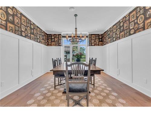 42 Parsonage Road, Ancaster, ON - Indoor Photo Showing Dining Room