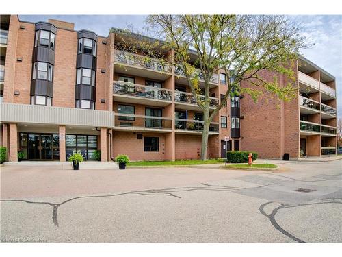 410-88 Tollgate Road, Brantford, ON - Outdoor With Balcony