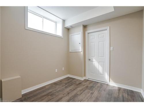 B-183 Rykert Street, St. Catharines, ON - Indoor Photo Showing Other Room