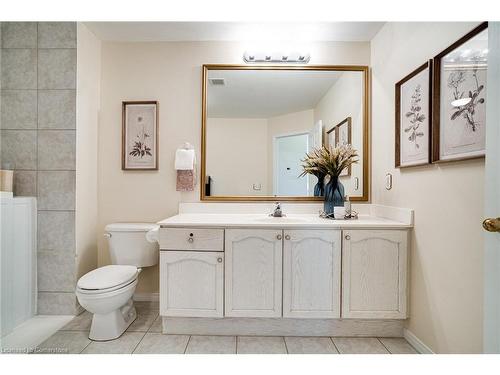 410-2085 Amherst Heights Drive, Burlington, ON - Indoor Photo Showing Bathroom