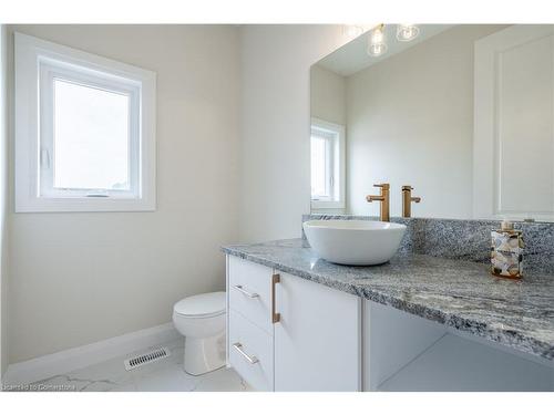 Lot 57 Walker Road, Fonthill, ON - Indoor Photo Showing Bathroom