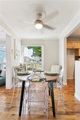 4 Glencastle Square, Brampton, ON - Indoor Photo Showing Dining Room