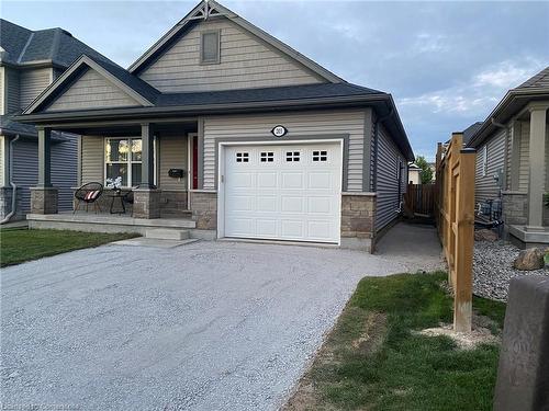 Basement-203 Classic Avenue, Welland, ON - Outdoor